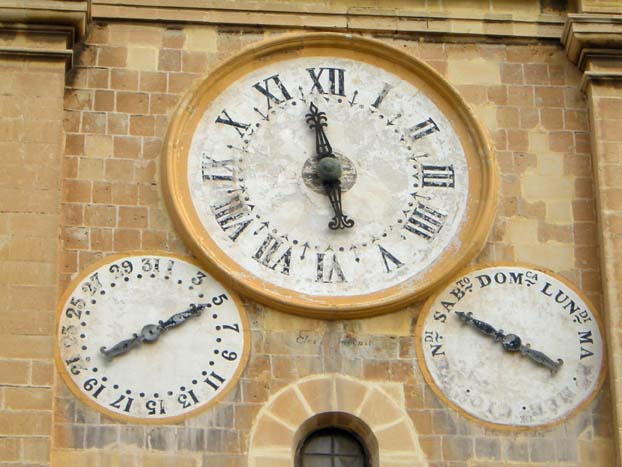 Uhren Malta - Foto: Hubertus Brantzen