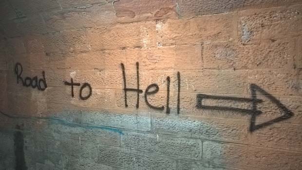 road to hell - Foto: Bernd Wolf