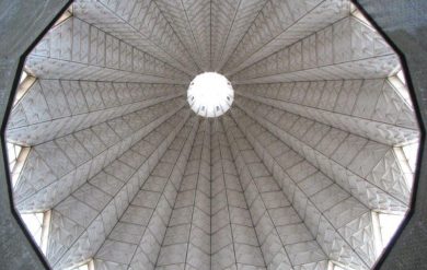 Kuppel der Verkündigungskirche in Nazaret, wie ein Zelt